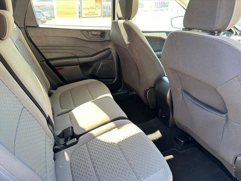 Used 2022 Ford Escape SE image 13