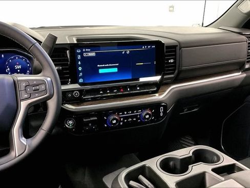 Used 2026 Chevrolet Silverado 1500 RST AWD/4WD image 7