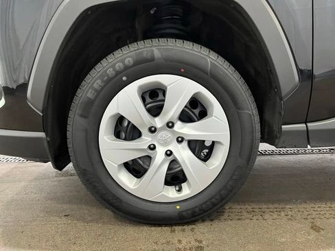Certified 2024 Toyota RAV4 LE AWD/4WD image 22