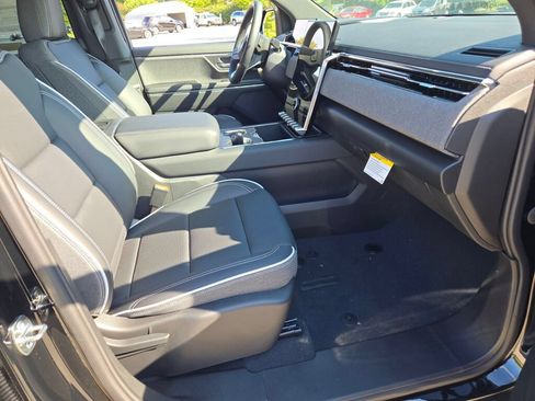 New 2026 GMC Sierra EV Elevation AWD/4WD image 7
