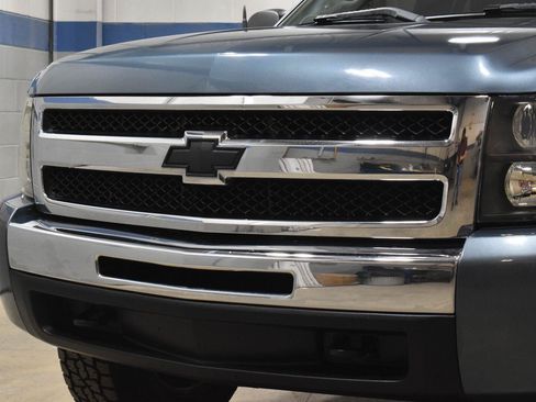 Used 2011 Chevrolet Silverado 1500 LS RWD image 22