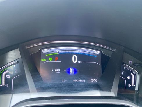 Used 2022 Honda CR-V Touring image 10