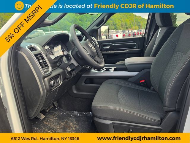 New 2026 RAM 3500 Big Horn AWD/4WD image 15