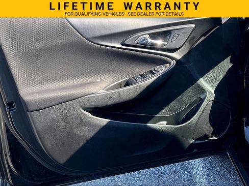 Used 2023 Chevrolet Malibu LT FWD image 18