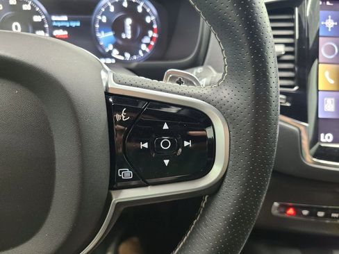 Used 2019 Volvo XC90 T5 R-Design w/ Protection Package AWD/4WD image 32