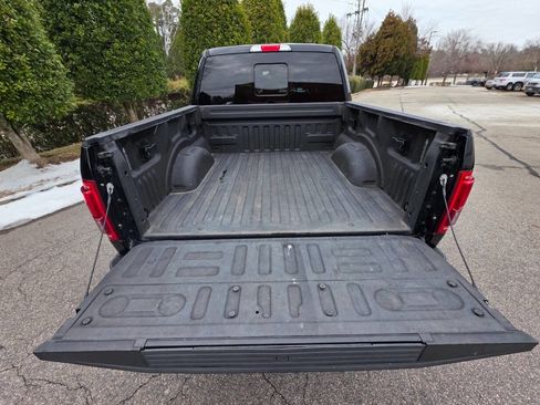 Used 2016 Ford F150 Lariat w/ Equipment Group 502A Luxury image 5