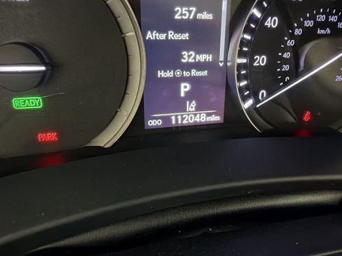 Used 2019 Lexus RX 450hL Premium w/ Premium Package AWD/4WD image 27