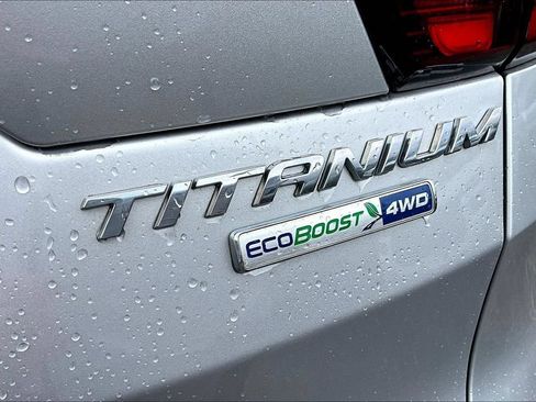 Used 2019 Ford Escape Titanium AWD/4WD image 22