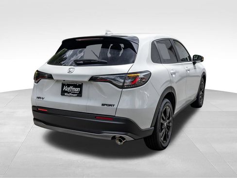 New 2027 Honda HR-V Sport image 4