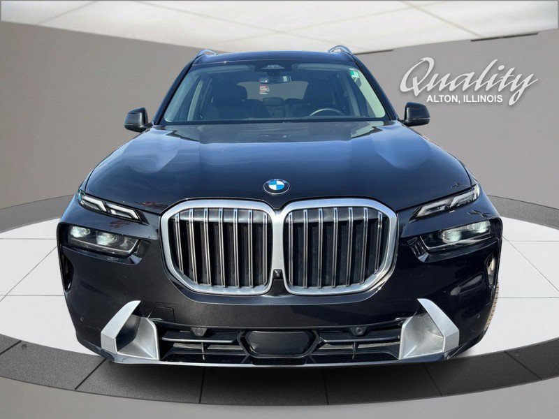 Used 2025 BMW X7 xDrive40i AWD/4WD image 11