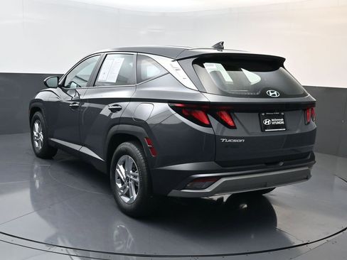 Certified 2026 Hyundai Tucson SE FWD image 6