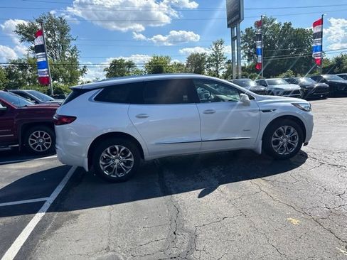 Used 2020 Buick Enclave Avenir w/ LPO, Floor Liner Package AWD/4WD image 4