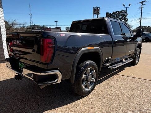 Certified 2025 GMC Sierra 2500 SLT w/ SLT Premium Package image 5