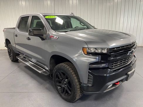 Used 2022 Chevrolet Silverado 1500 LT Trail Boss w/ LPO, Dark Essentials Package image 15