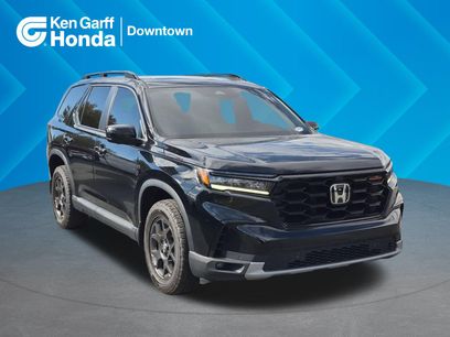 Used 2025 Honda Pilot TrailSport