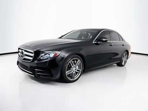 Used 2017 Mercedes-Benz E 300 image 3
