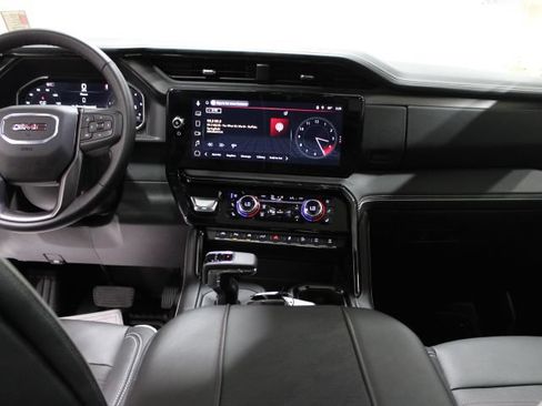Used 2025 GMC Sierra 1500 AT4X AWD/4WD image 33