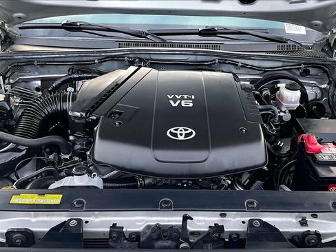Used 2012 Toyota Tacoma 4x4 Double Cab w/ TRD Sport Upgrade Pkg image 31