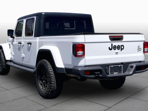 Used 2022 Jeep Gladiator Sport AWD/4WD image 12