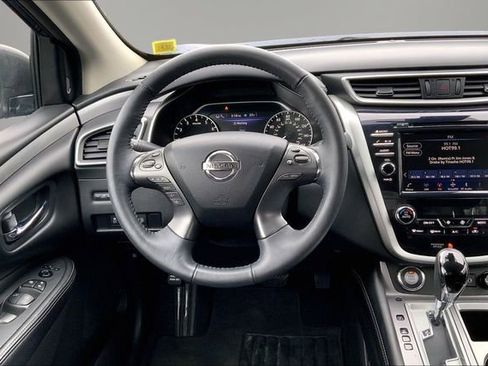 Used 2020 Nissan Murano SV image 5