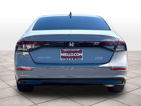 Used 2026 Honda Accord Touring image 8