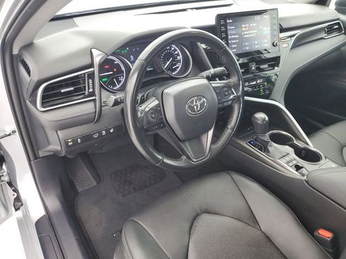Used 2023 Toyota Camry XSE w/ Cold Weather Package FWD image 18