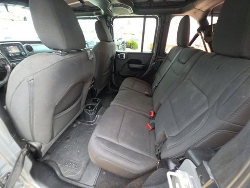 Used 2021 Jeep Wrangler Unlimited Sport image 25
