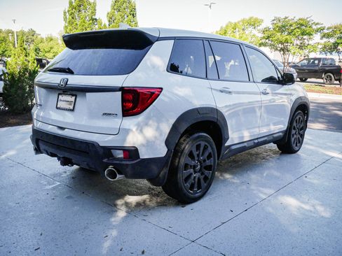 Used 2023 Honda Passport EX-L image 11