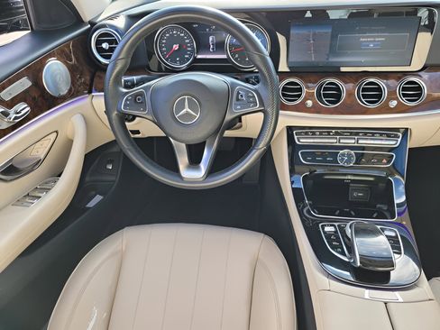 Used 2018 Mercedes-Benz E 300 image 15
