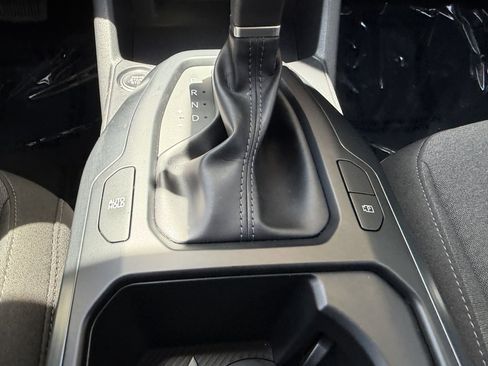 Used 2025 Kia K4 FWD image 23