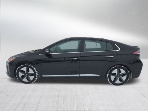 Used 2022 Hyundai Ioniq Limited image 6