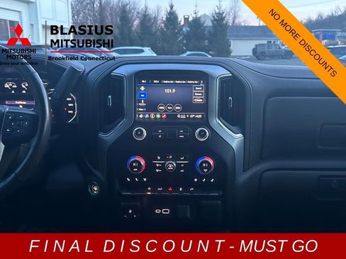 Used 2021 GMC Sierra 1500 SLT w/ SLT Premium Package image 18