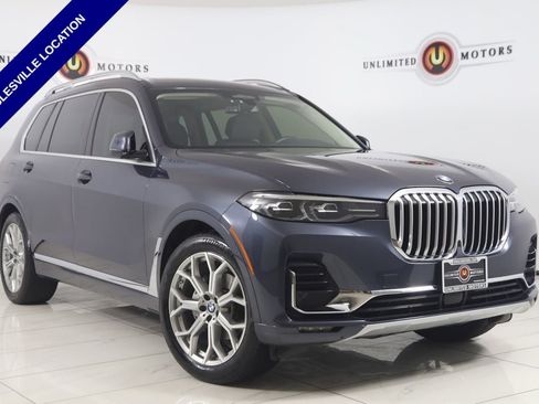 Used 2022 BMW X7 xDrive40i w/ Premium Package AWD/4WD image 1