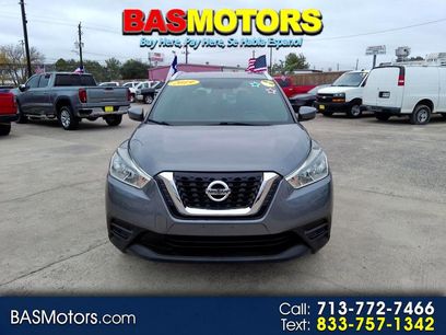 Used 2019 Nissan Kicks SV