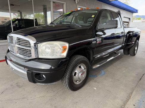 Used 2008 Dodge Ram 3500 Truck Laramie w/ Trailer Tow Group image 3