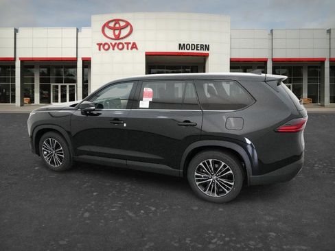 New 2026 Toyota Grand Highlander AWD Hybrid image 14