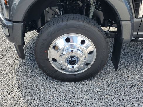 New 2026 Ford F450 Platinum w/ Platinum Plus Package image 6