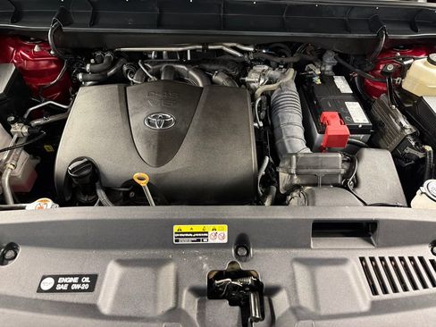 Used 2020 Toyota Highlander Platinum AWD/4WD image 41