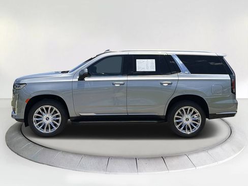 Certified 2024 Cadillac Escalade Premium Luxury AWD/4WD image 2