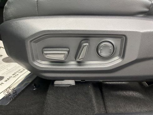 Used 2023 Toyota Tundra SR5 w/ SR5 Premium Package image 27