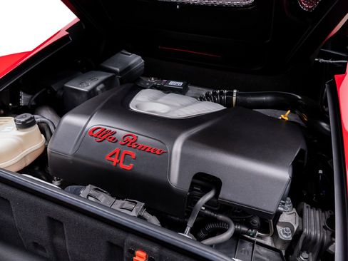 Used 2015 Alfa Romeo 4C Spider w/ Spider Track Package image 54