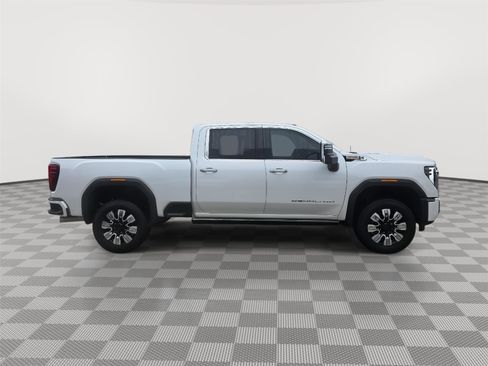 Used 2024 GMC Sierra 2500 Denali w/ Denali Reserve Package image 4