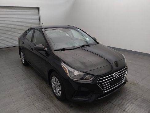 Used 2020 Hyundai Accent SE image 13