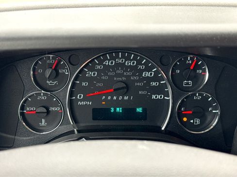 New 2025 GMC Savana 3500 LS image 20