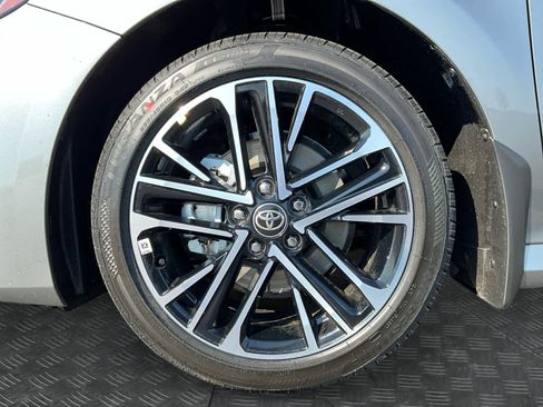 Used 2026 Toyota Camry XLE image 12