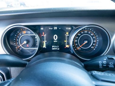 Used 2020 Jeep Wrangler Unlimited Sport S image 18