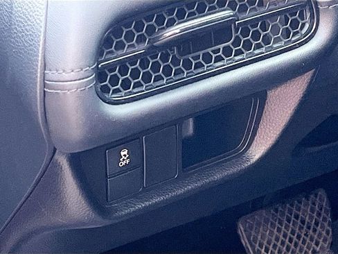 Used 2023 Honda HR-V LX image 10