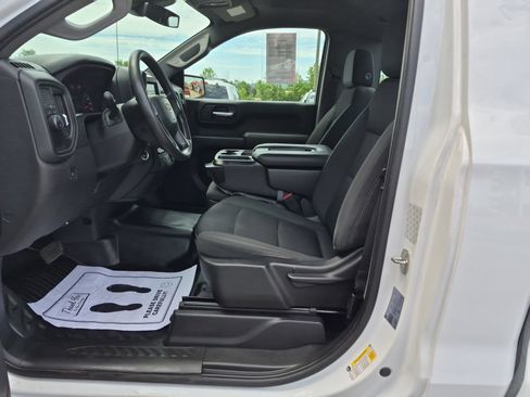Used 2022 Chevrolet Silverado 1500 W/T RWD image 10