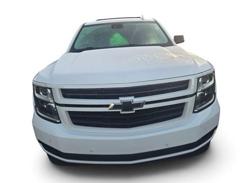 Used 2019 Chevrolet Suburban Premier w/ RST 6.2L Performance Edition RWD image 9