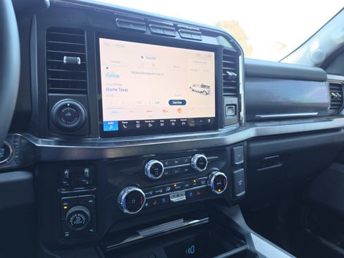 Used 2024 Ford F250 Lariat w/ Lariat Ultimate Package AWD/4WD image 23
